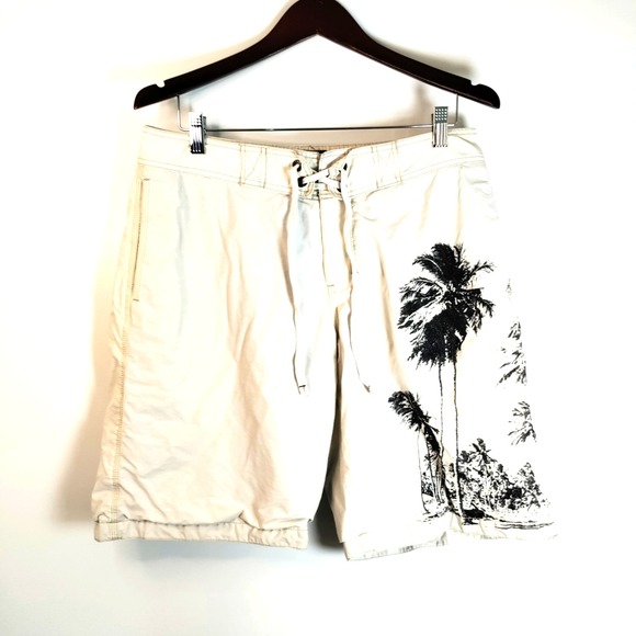 Old Navy Men M Beige Palm‎ Tree Mesh Lined Flat Front Board Swim Surf Shorts Y2K - Picture 1 of 11